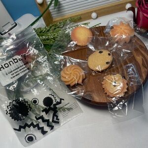 Honbay Cookie Hair Clips Lot of 5 Biscuit Mini Hair Clips Novelty Style New